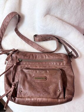 Stone & Co. Embossed Crossbody Bag in Mauve